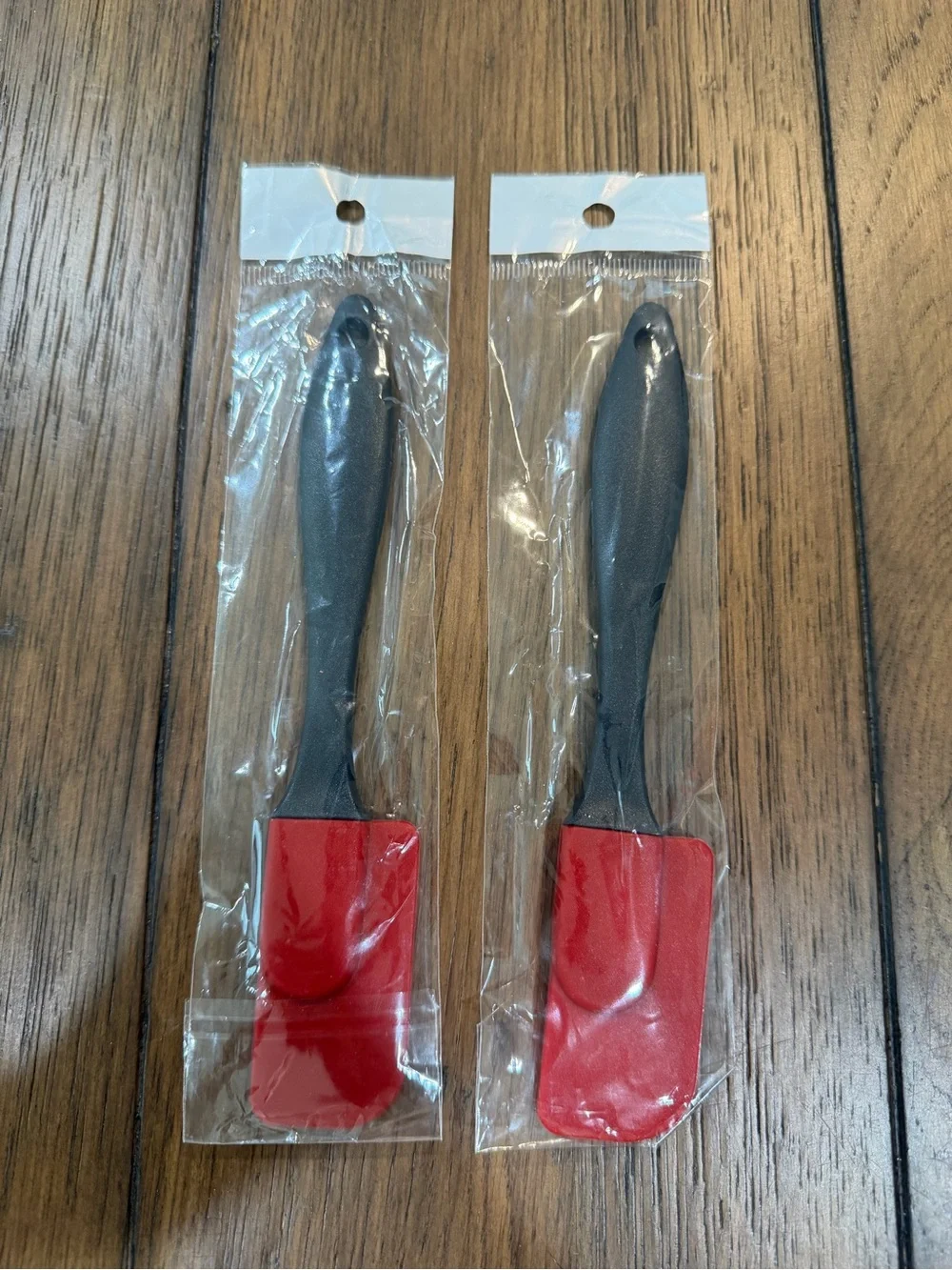 2 Red Silicone Spatula with Black Handle - Versatile Kitchen Tool